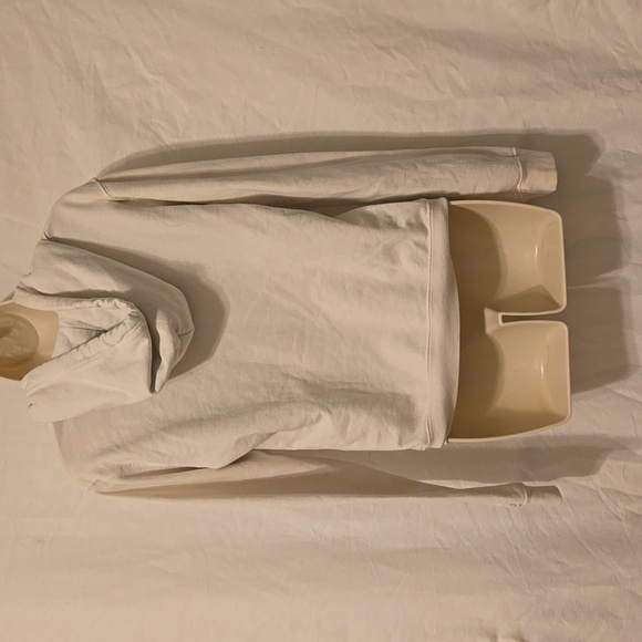 REDSHIRT Indiana University White Sweatshirt Medium - Picture 2 of 4